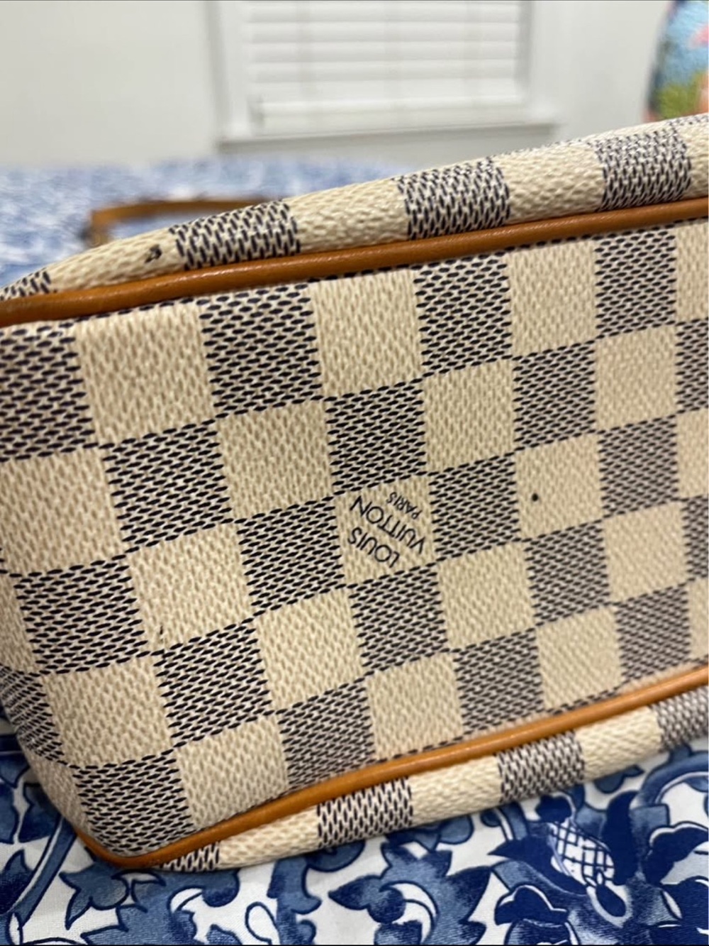 Louis Vuitton Damier Azur Crossbody Bag Siracusa PM - Picture 3 of 8